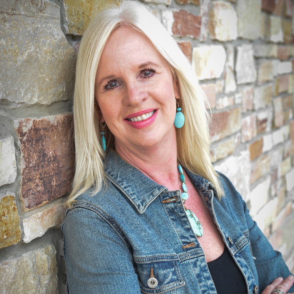 Meet your Posher, Carmen